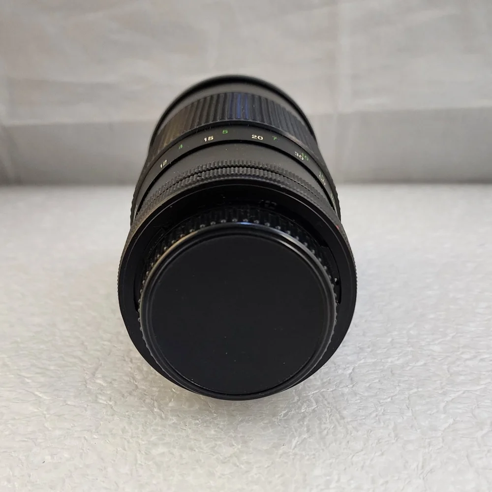 Vivitar 200mm F3.5 Fixed Mount Lens in Original Box